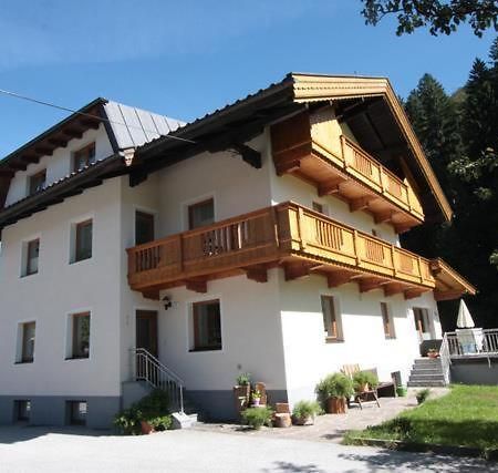 Gästehaus Hauser Hainzenberg Exterior foto