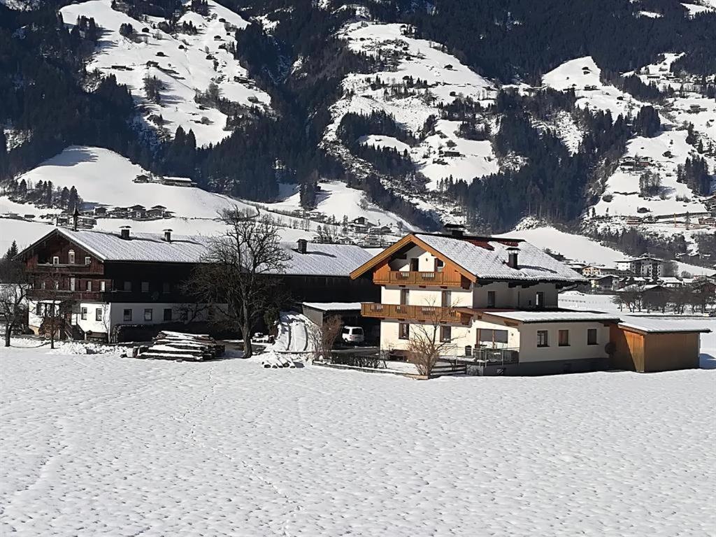 Gästehaus Hauser Hainzenberg Exterior foto