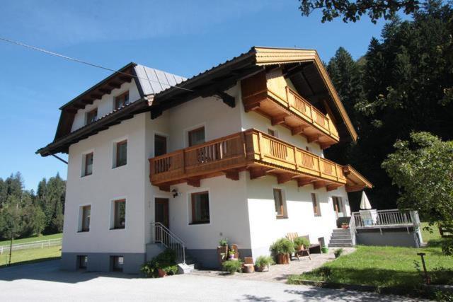 Gästehaus Hauser Hainzenberg Exterior foto